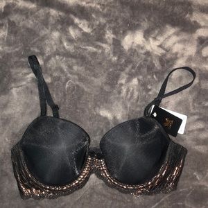 Black wacoal bra 34c